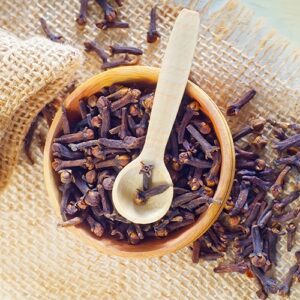 Know the Amazing Clove Health Benefits of this Natural Remedy