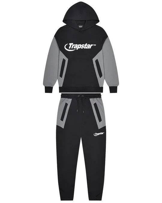 hyperdrive-panel-tracksuit-black